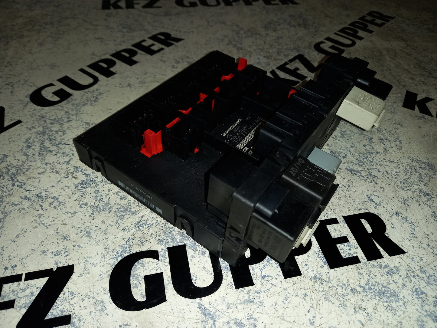 Bordnetzsteuergerät VW Golf 5 BJ 2003-2010 3C0937049AD