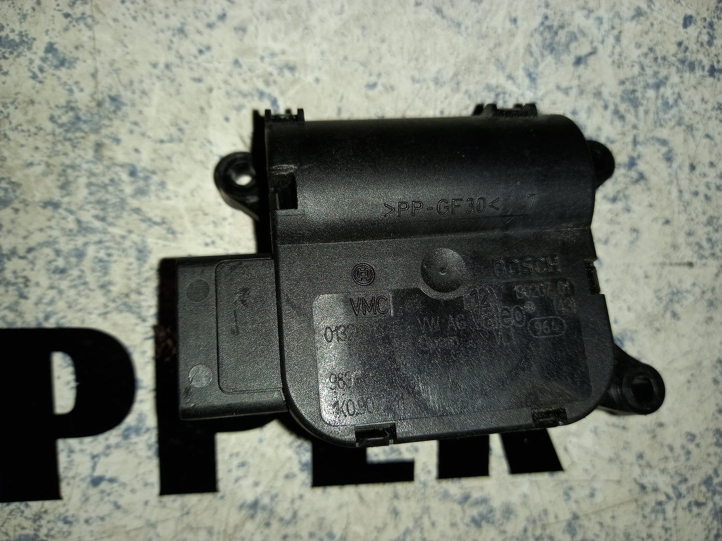 Antriebsmotor Klappe Heizung VW Golf 5 BJ 2003-2010 0132801345