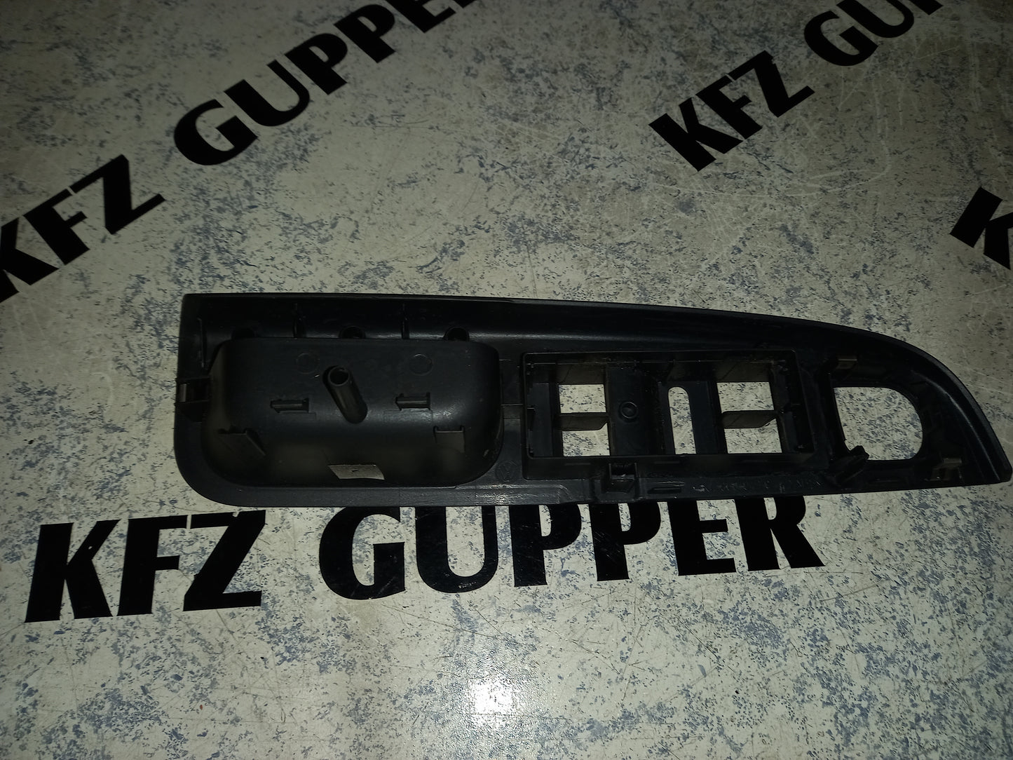 Türgriff Fahrerseite Vorne Links VW Golf 5 BJ 2003-2010 1K4868049