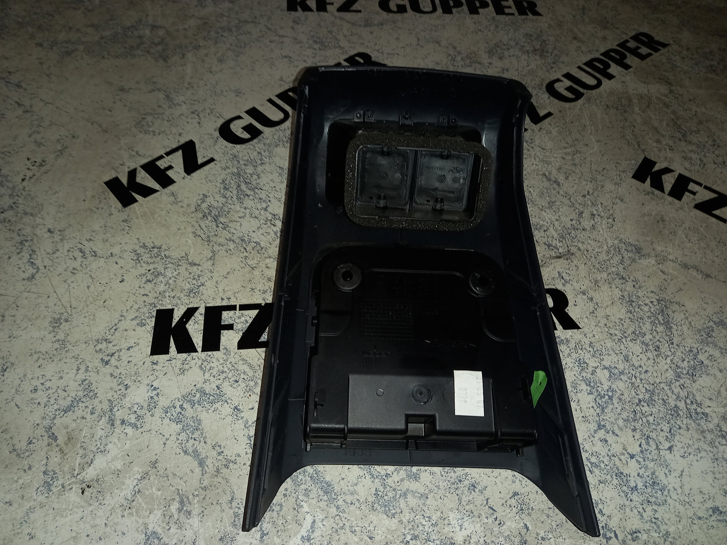 Getränkehalter Hinten VW Golf 5 BJ 2003-2010 1K0862532F