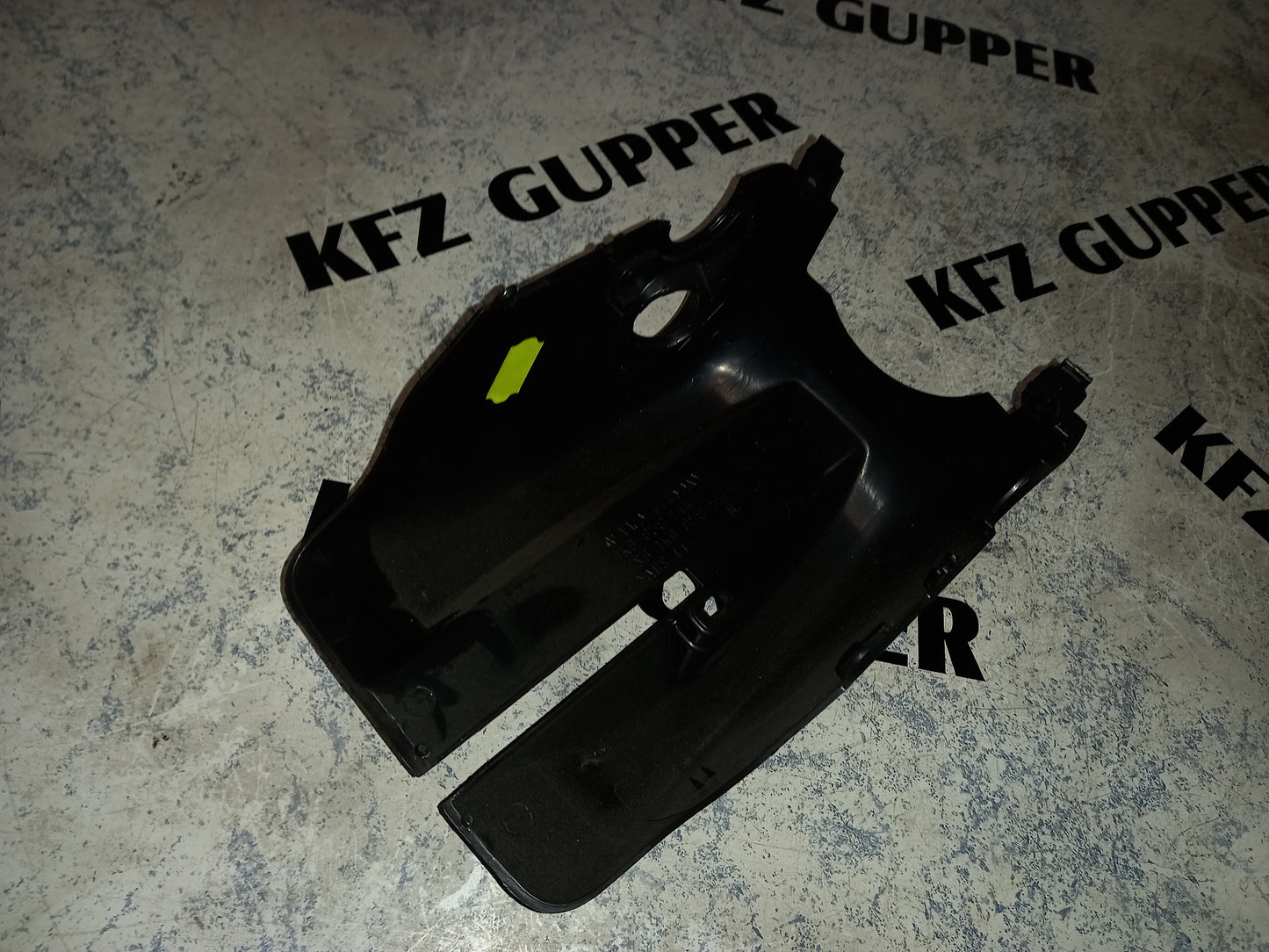 Lenksäulenverkleidung unterer Teil VW Golf 5 BJ 2003-2010 1K0858566