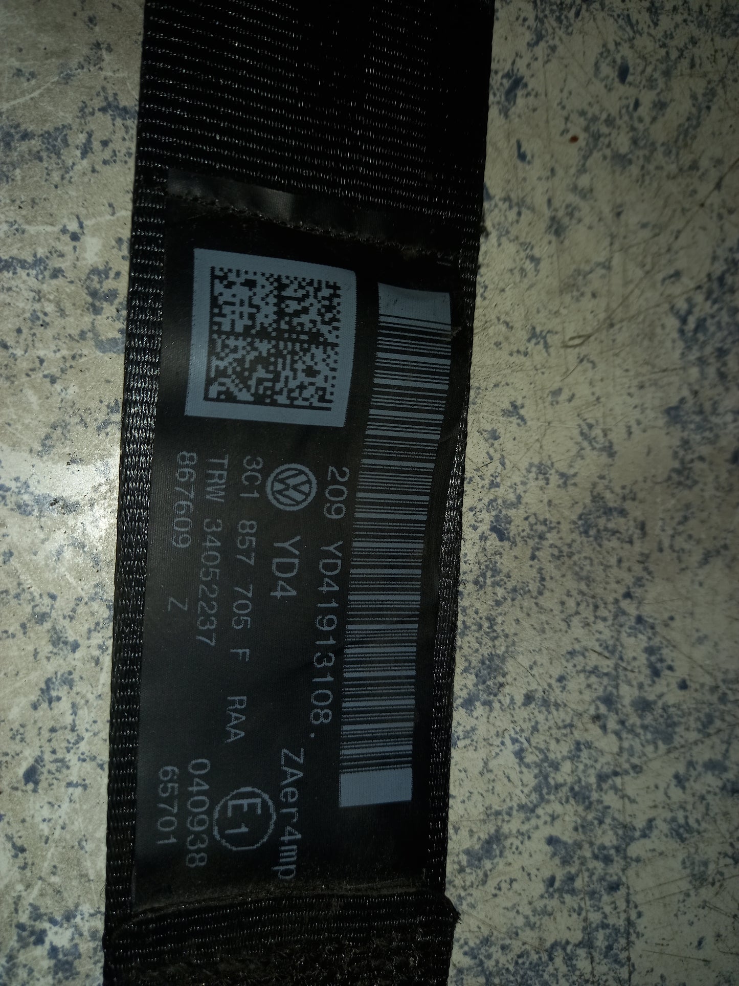 Sicherheitsgurt Links Vorne VW Passat 3C BJ. 2005-2010 3C1857705F