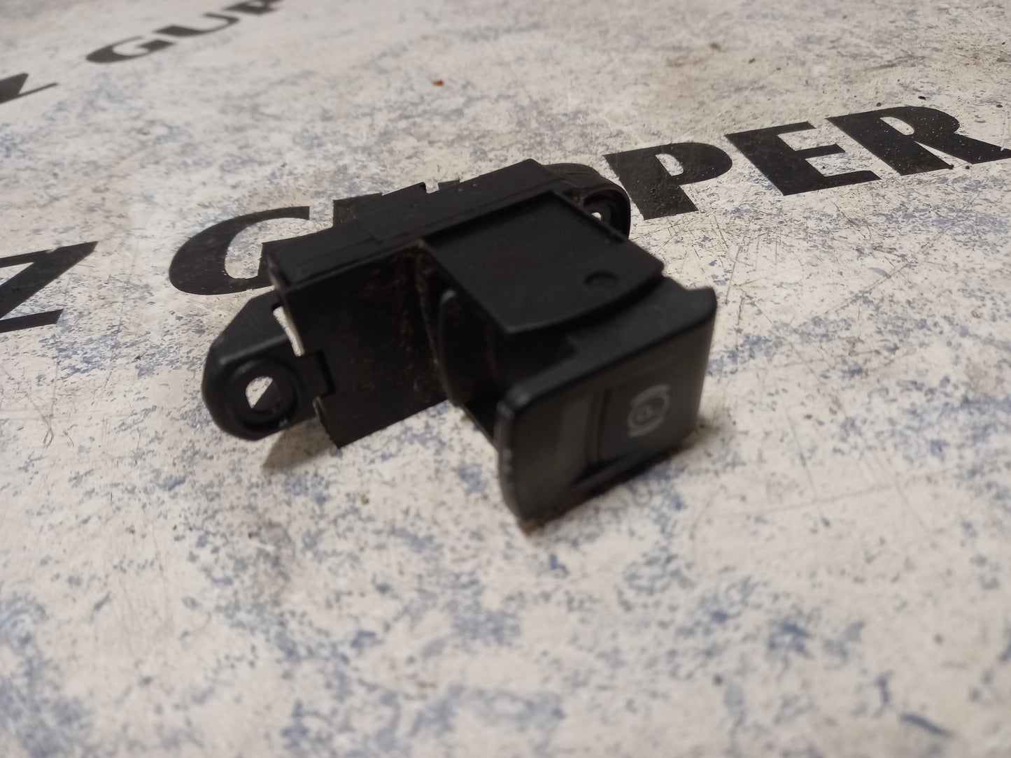 Schalter Parkbremse Handbremse Audi A6 4F BJ 2004-2011 4F1927225