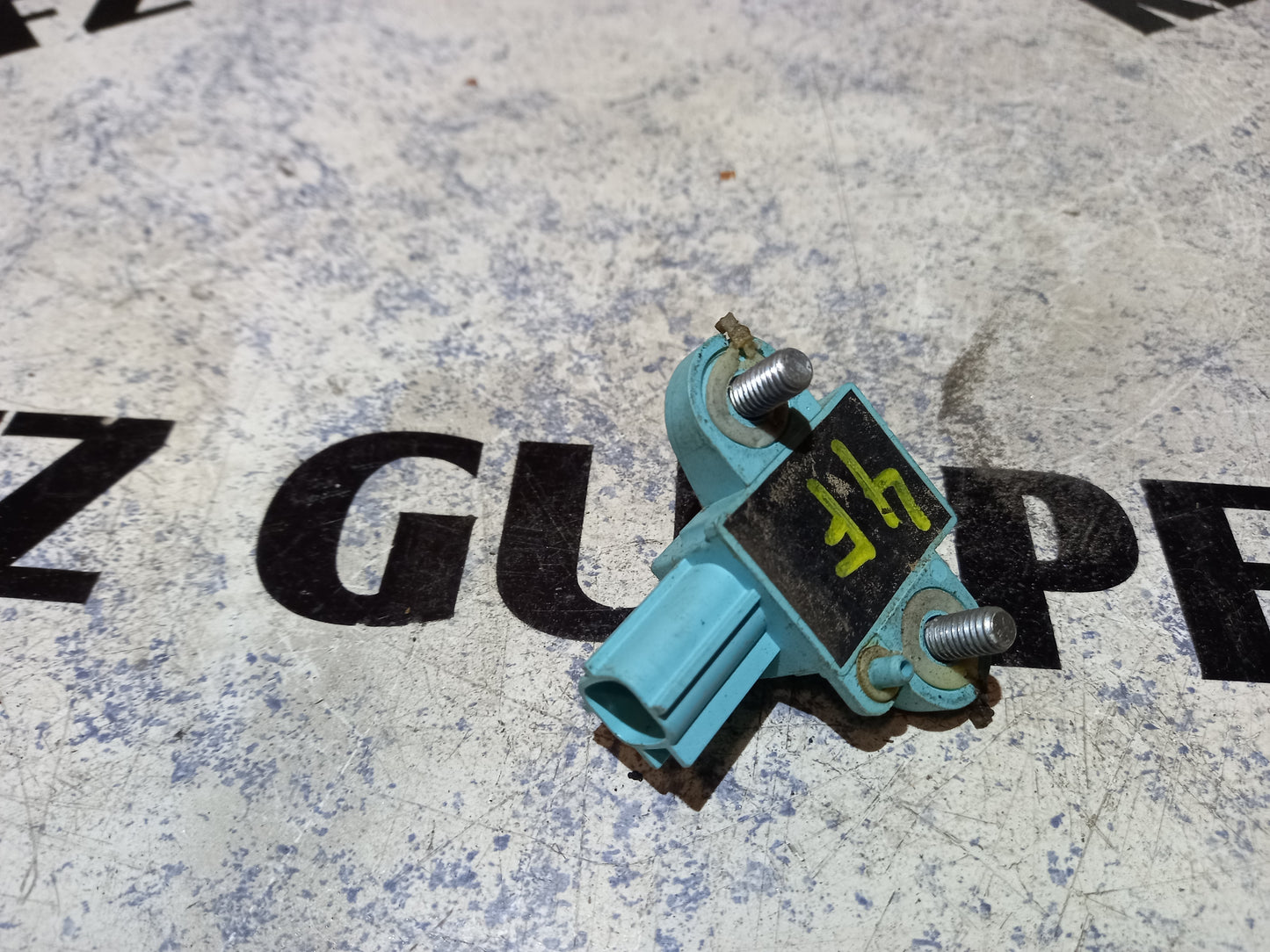 Aufprallsensor Crashsensor Audi A6 4F BJ 2004-2011 4F0955557