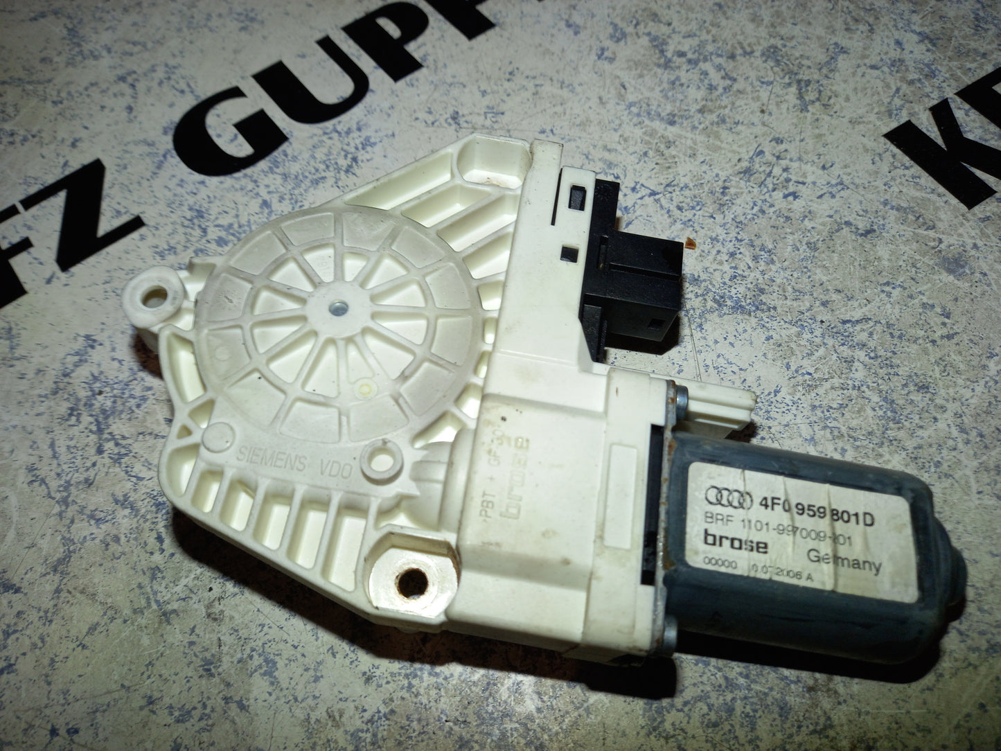 Fensterhebermotor Links Vorne Audi A6 4F BJ 2004-2011 4F0959801D