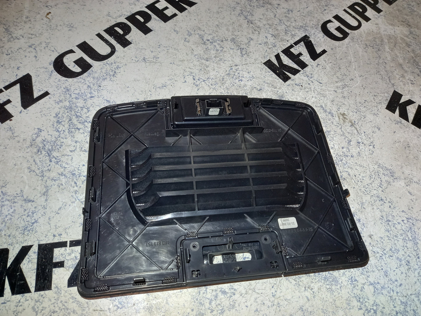 Armaturenbrett Abdeckung Mitte VW Golf 5 BJ 2003-2010 1K0819153