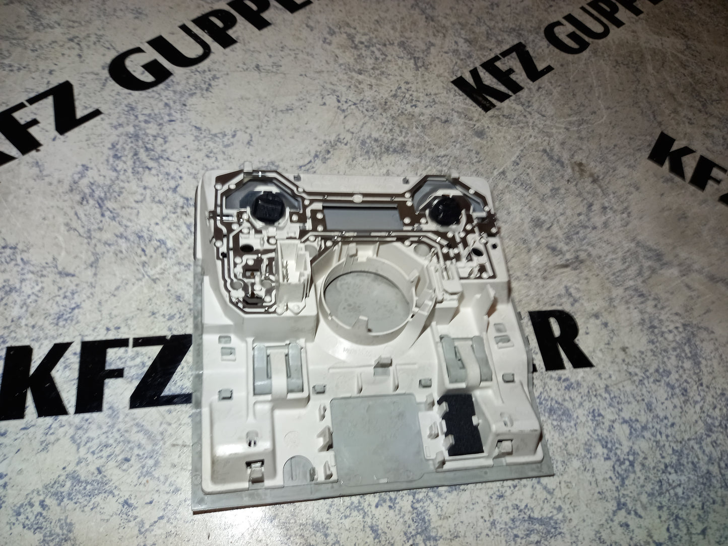 Innenraumleuchte VW Golf 5 BJ 2003-2010 1K0947105