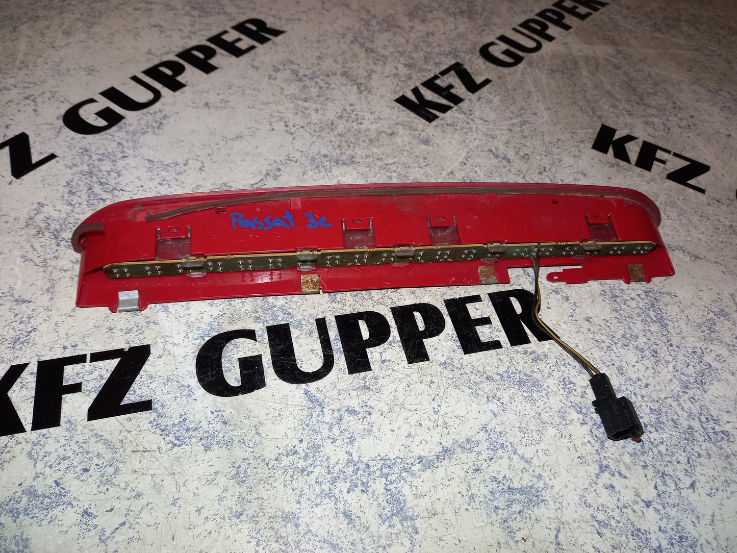 Dritte Bremsleuchte VW Passat 3C BJ 2005-2010 1K6945097B