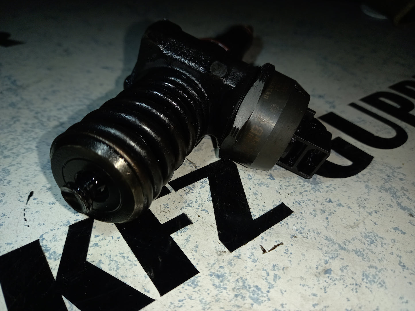 Injektor Pumpedüseelement Audi A3 8P BJ 2003-2013 1.9 TDI BKC 038130073AG