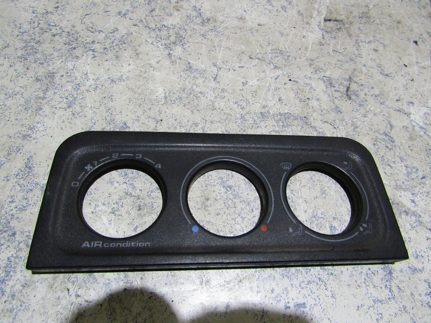 Blende für Heizungsregulierung Golf 3 1H6 820 075