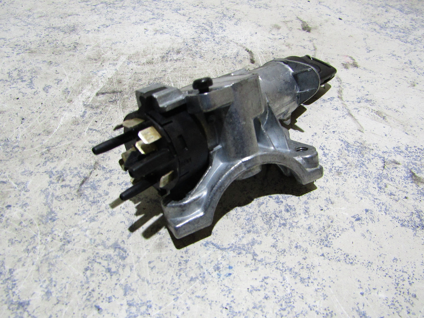 Audi A4 B5 Zündschloss 4D0905851E