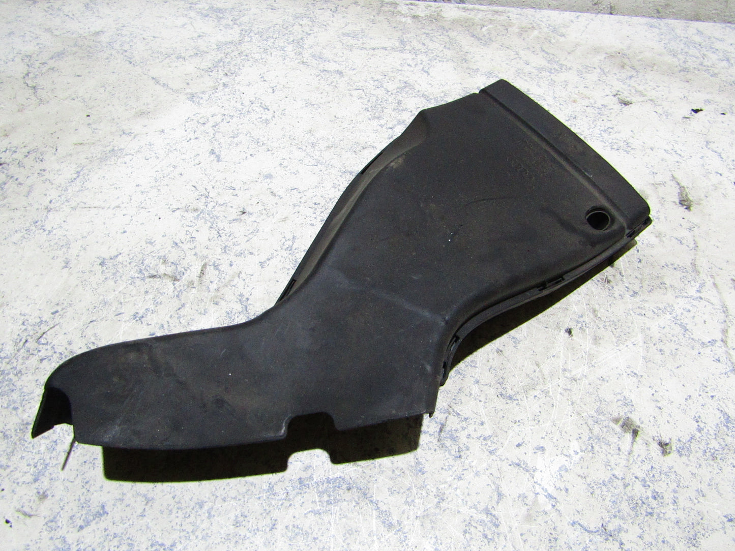 Audi A4 B6 Luftansaugung Ansaugschlauch 8E0129618D