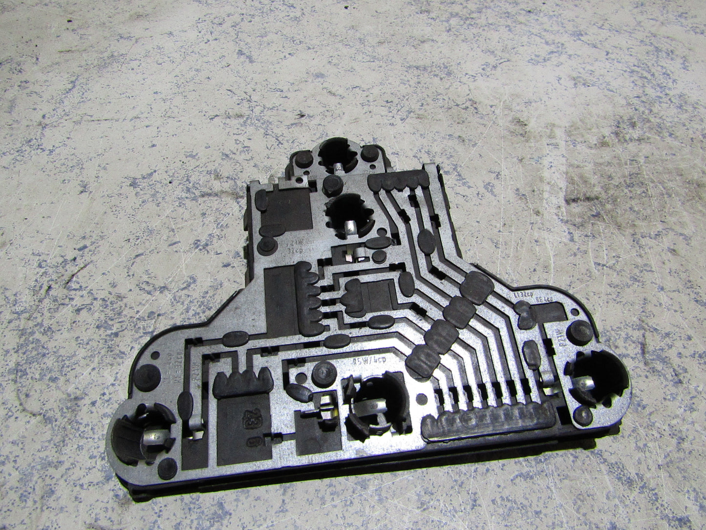 VW Golf 3/Cabrio Lampenträger 1H6945257