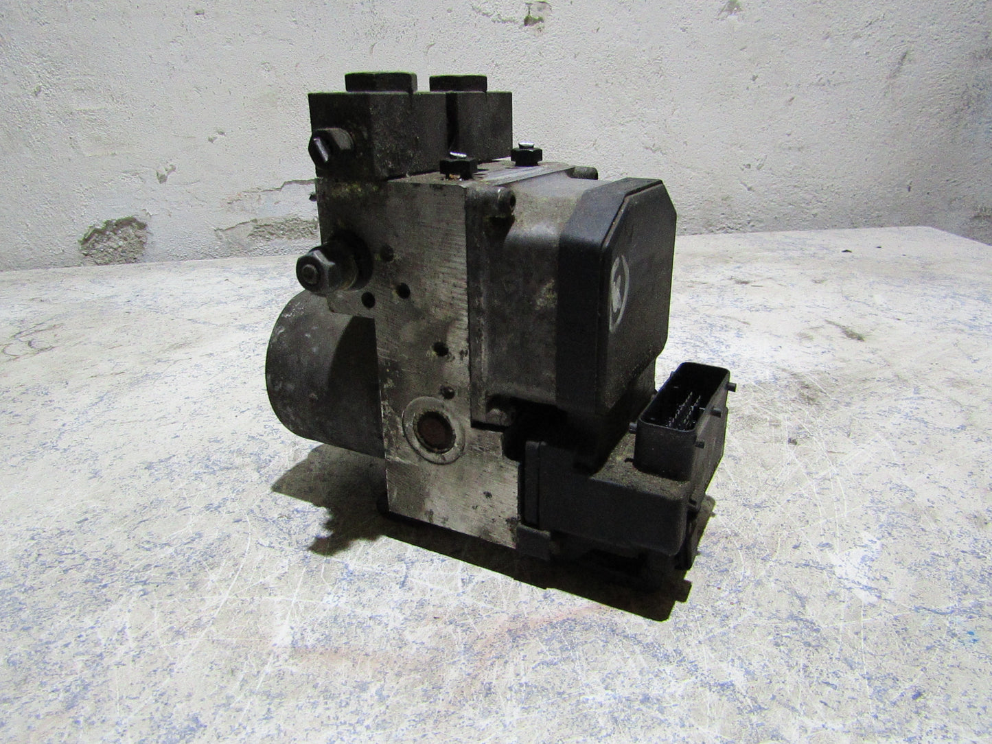 ABS Steuergerät 8E0614111M