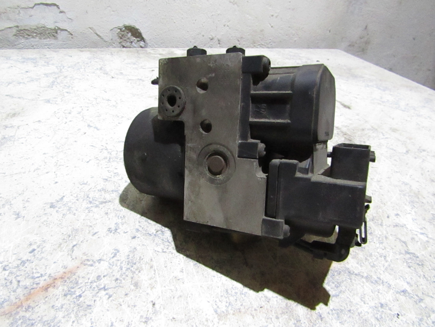 ABS Steuergerät 8E0614111