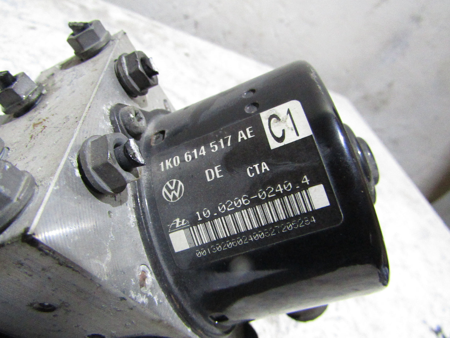 ABS Steuergerät 1K0614517AE - 1K0907379AC