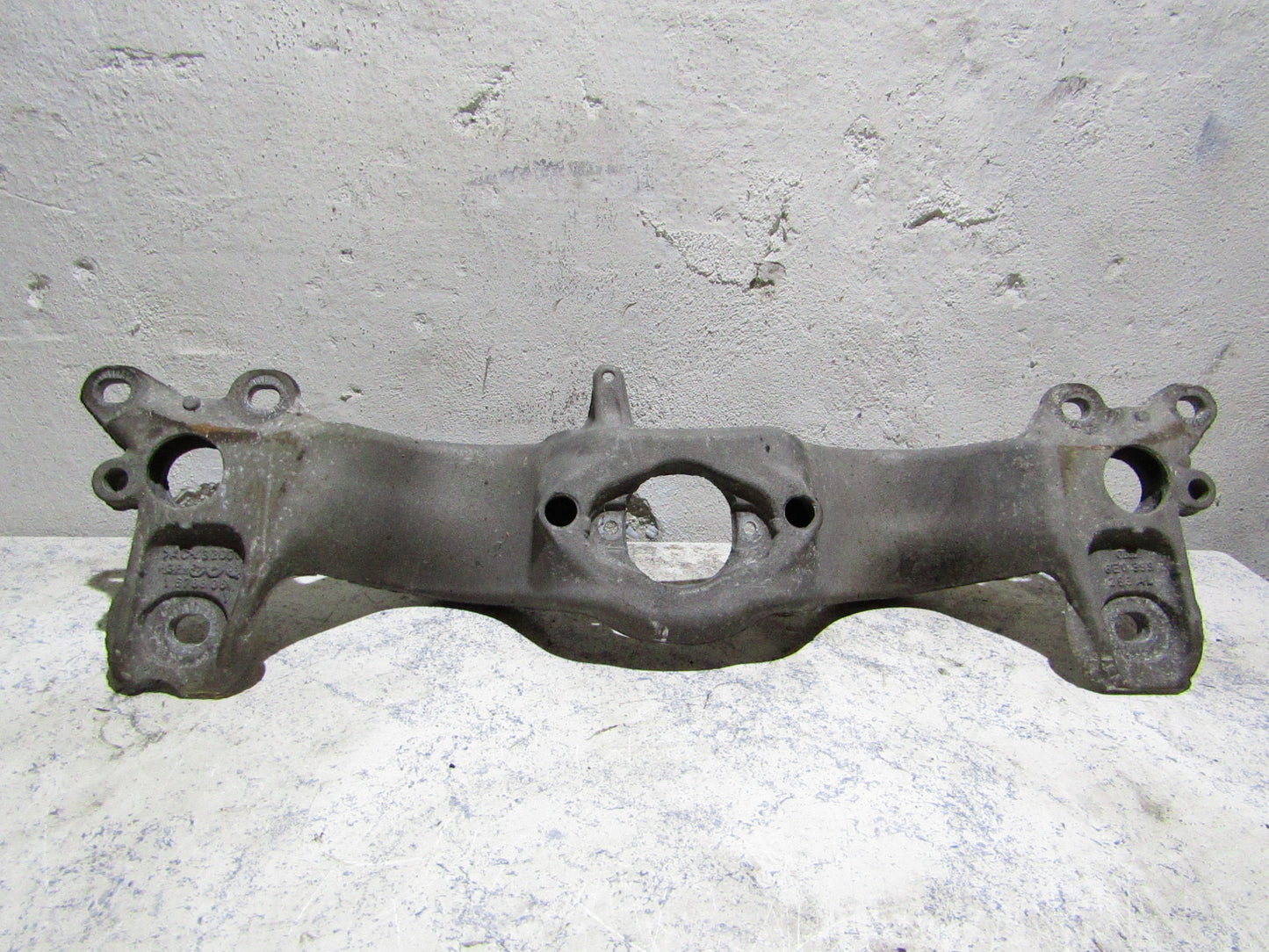 Getriebeträger Querträger Audi A4 B7 8E0399263AL