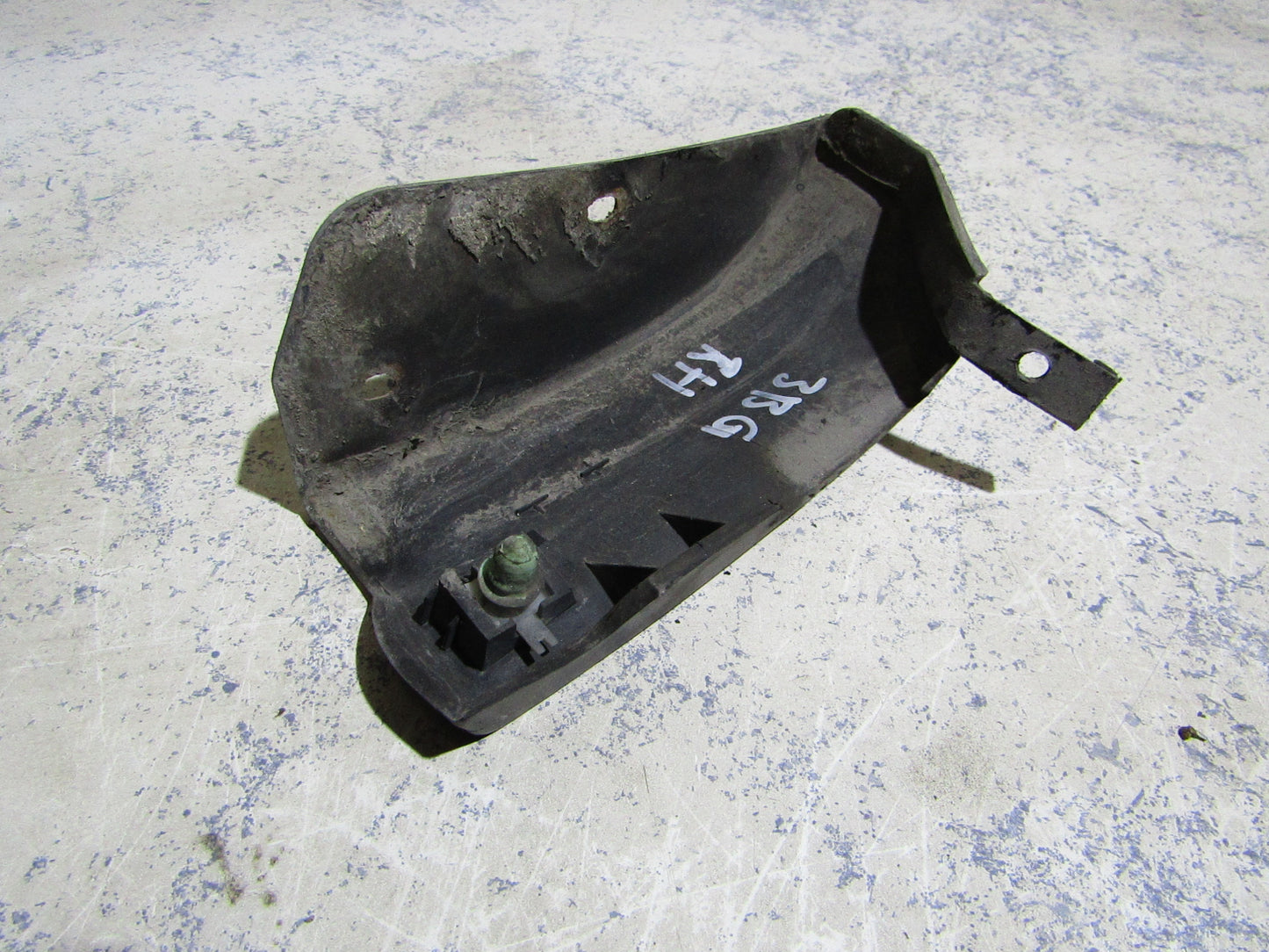 VW Passat 3BG Hintere ecke Seitenschweller Rechts 3B0853898A