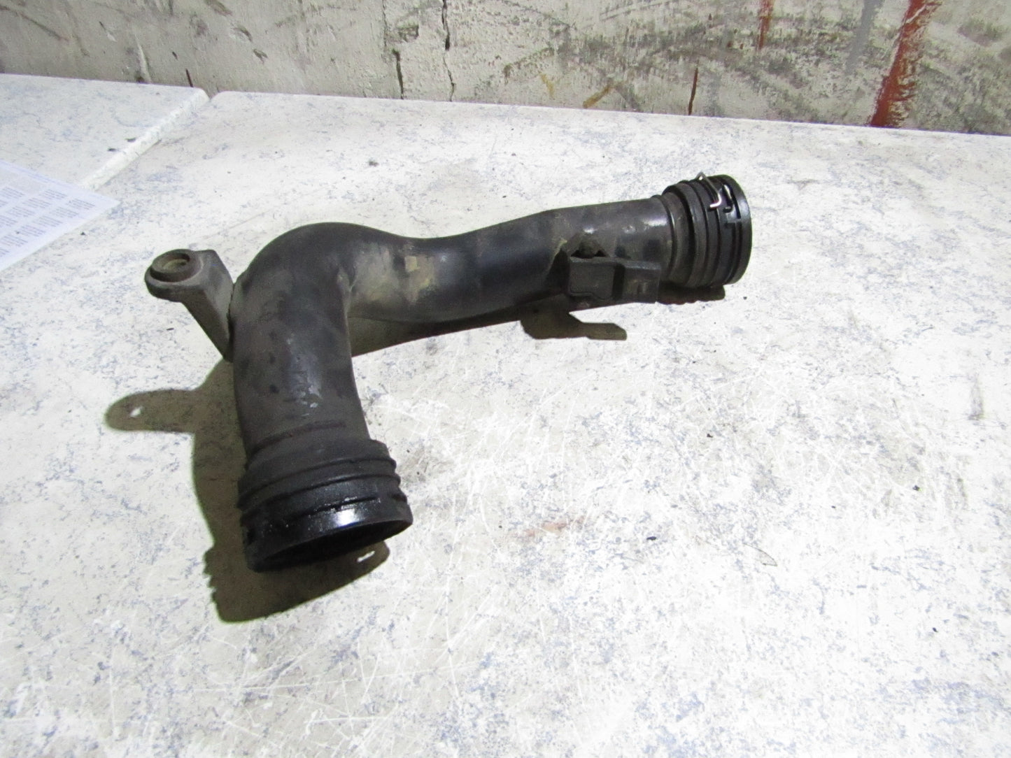 Ladeluftrohr Audi A3 8p 1K0145770D