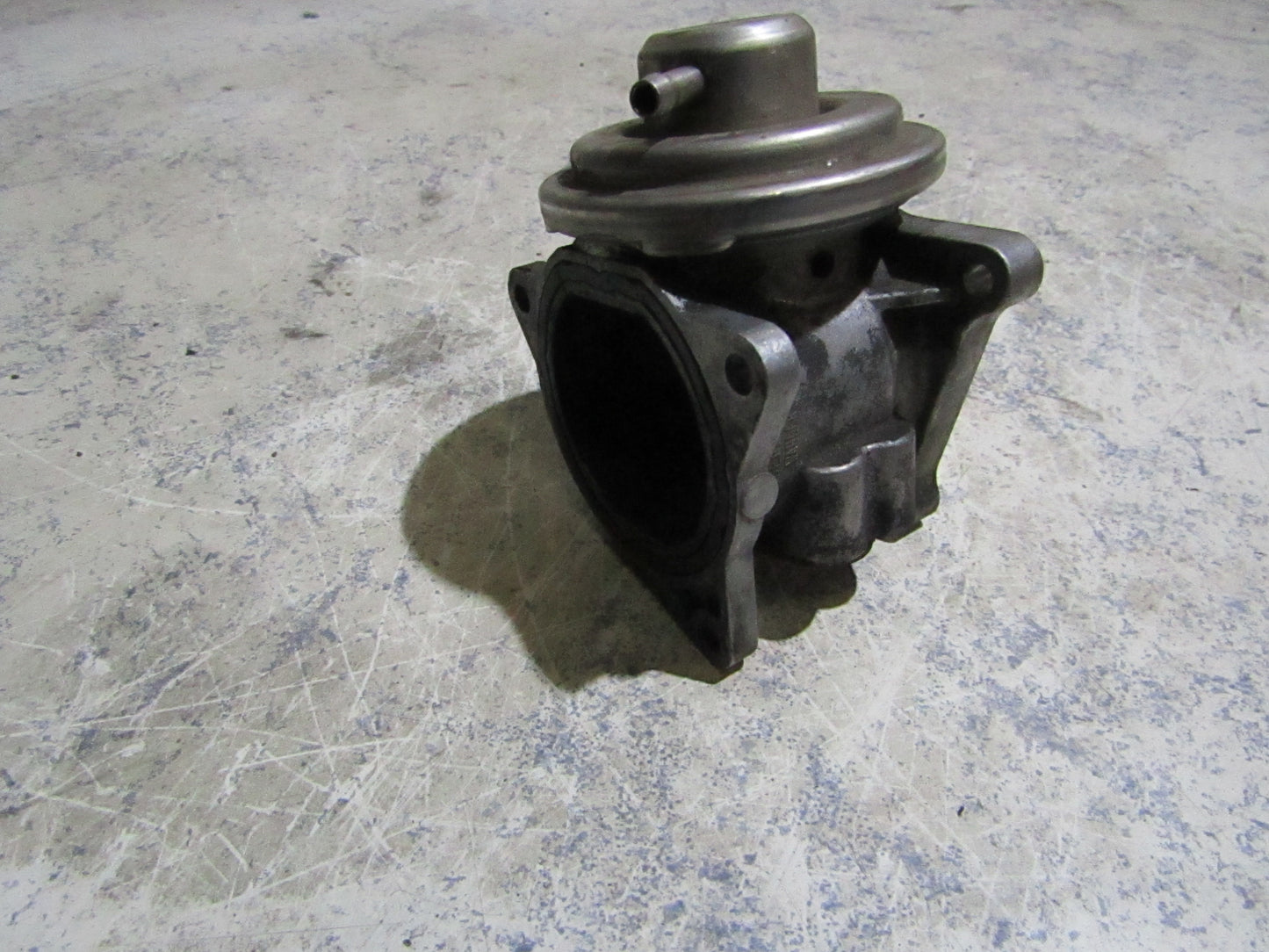 AGR-Ventil 038129637D
