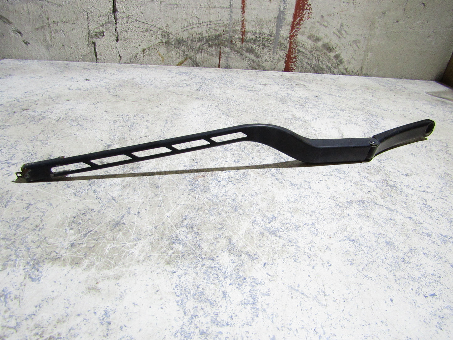 Scheibenwischerarm Links Fahrerseite Audi A3 8P 8P1955407A