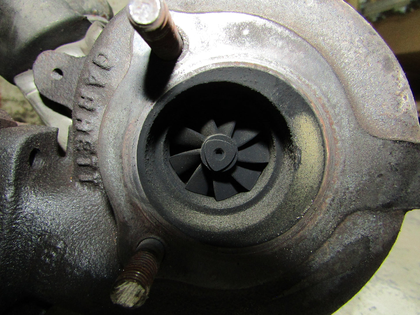 Turbolader VW Passat 3BG 1.9 TDI 131PS AVF 038145702E