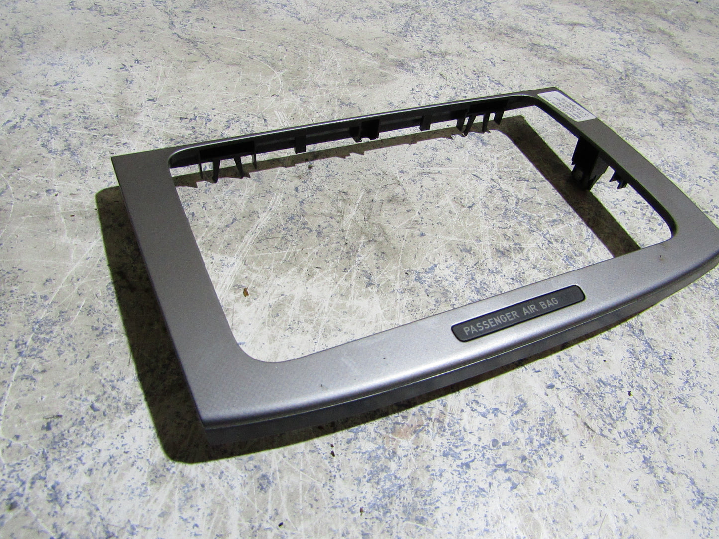 Abdeckung Radio Aluminiumoptik VW Passat 3C Bj.2005-2010 3C0858069M