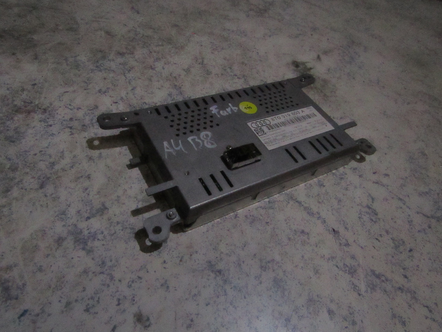 Display Audi A4 B8 Bj.2007-2016 8T0919603A