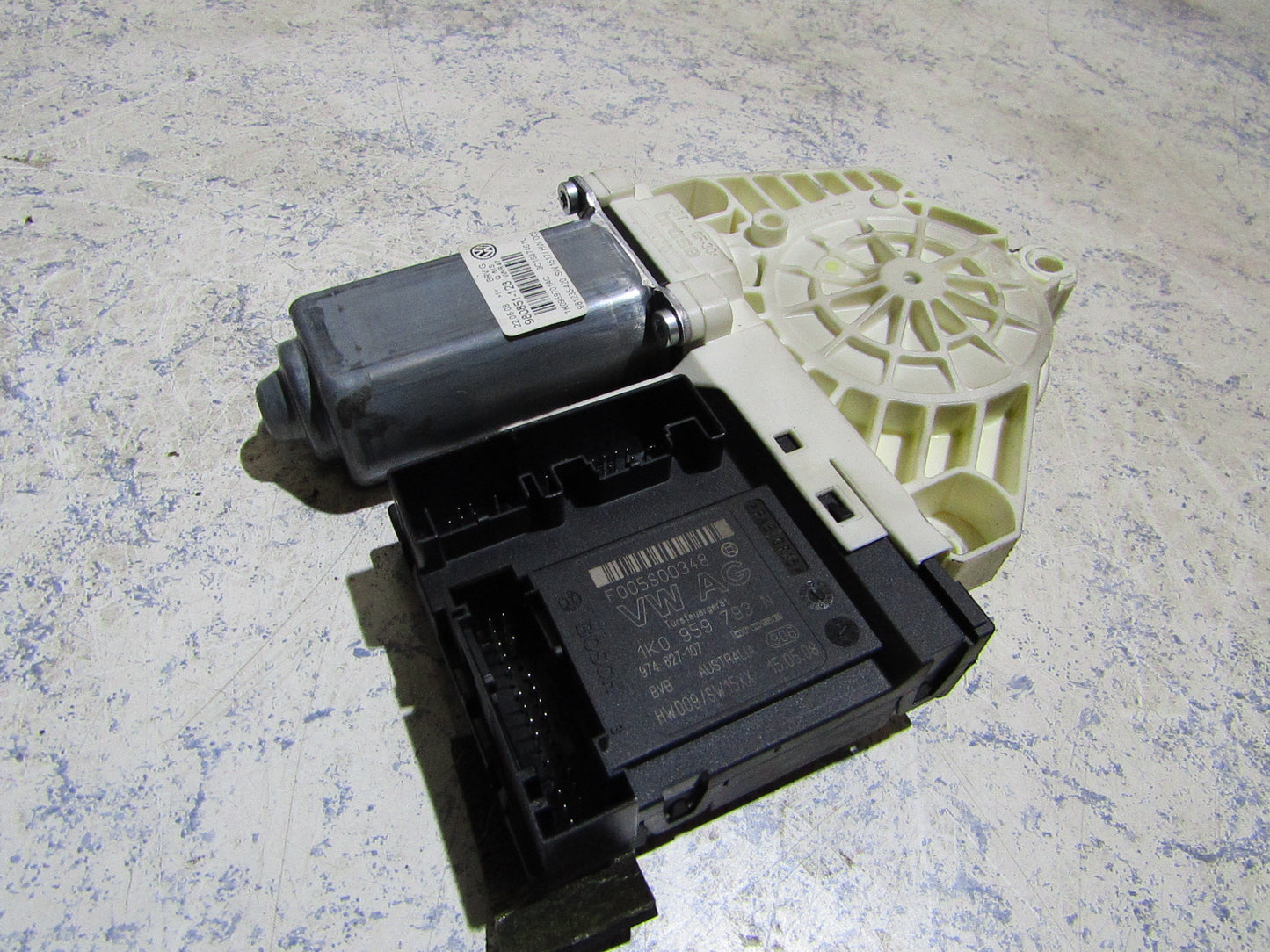 Fensterhebermotor Links Vorne Fahrerseite VW Passat 3C Bj.2005-2010 1K0959793N