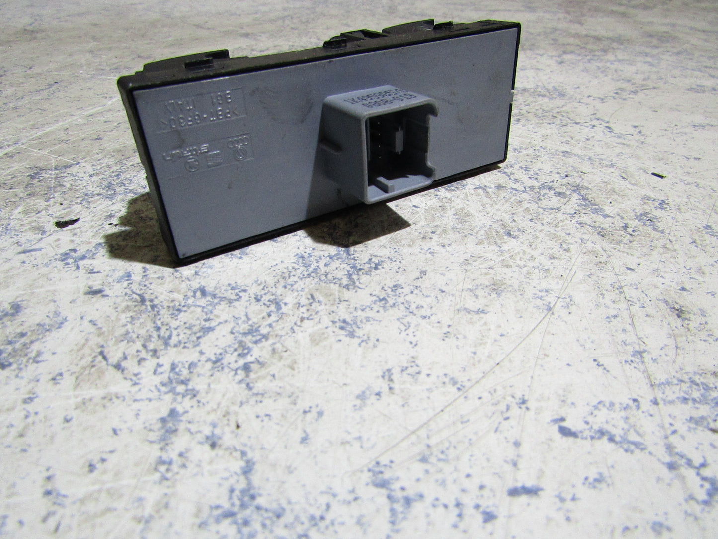 Fensterheberschalter Fahrerseite VW Passat 3C Bj.2005-2010 1K4959857B