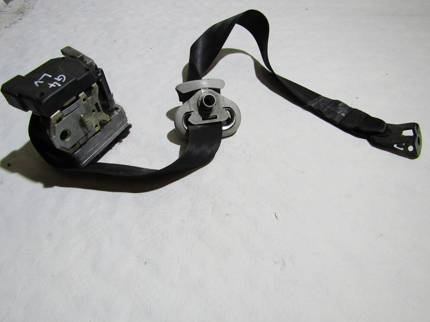 Sicherheitsgurt Links Fahrerseite VW Golf 4 / Bora Bj.1997-2008 1J4857705G