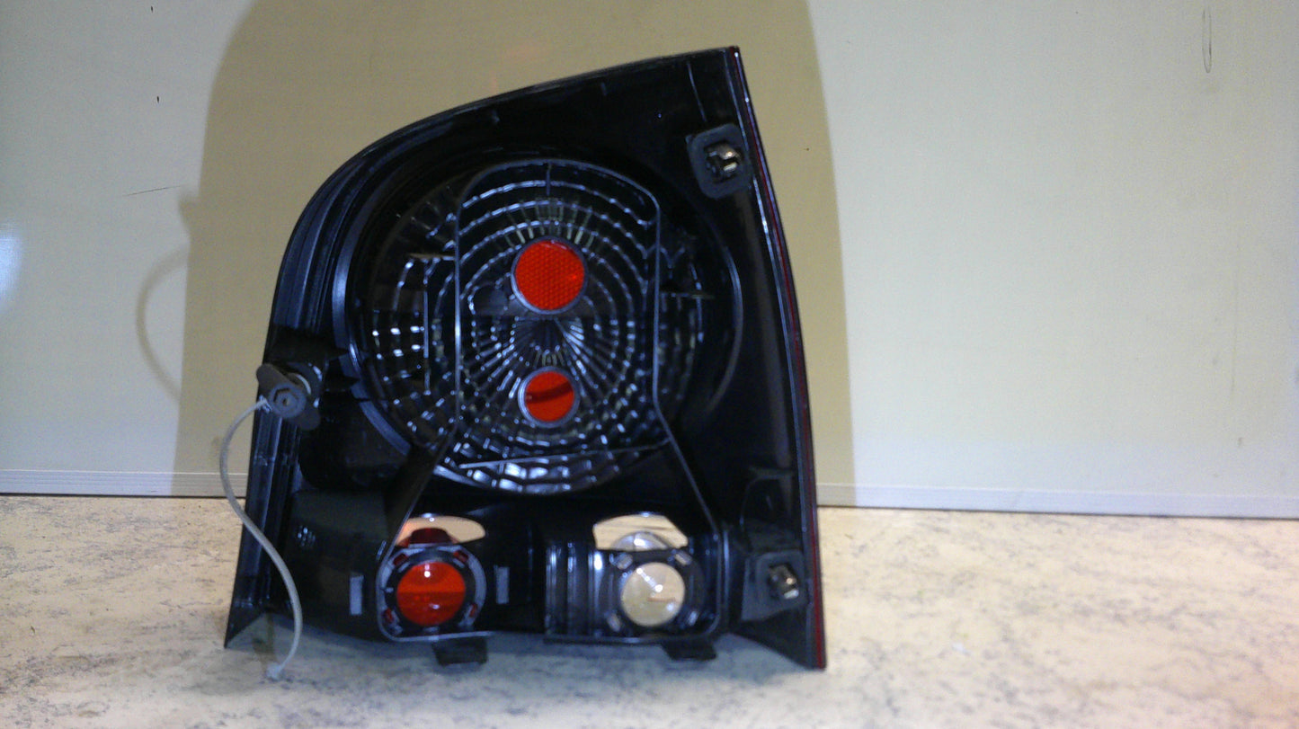 Rücklicht VW Polo 9N2 Links