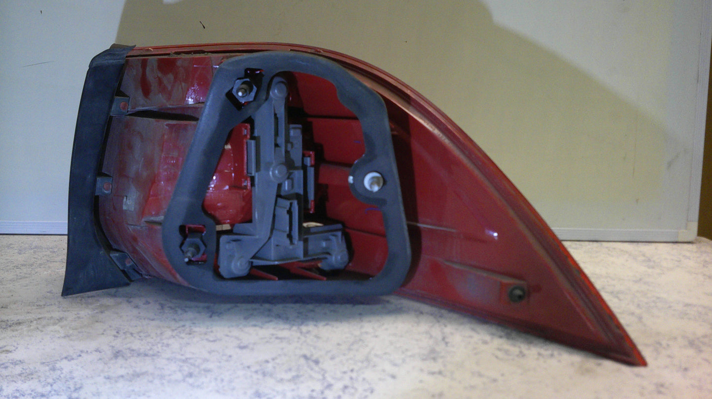 Rücklicht VW Golf 5 Kombi Links