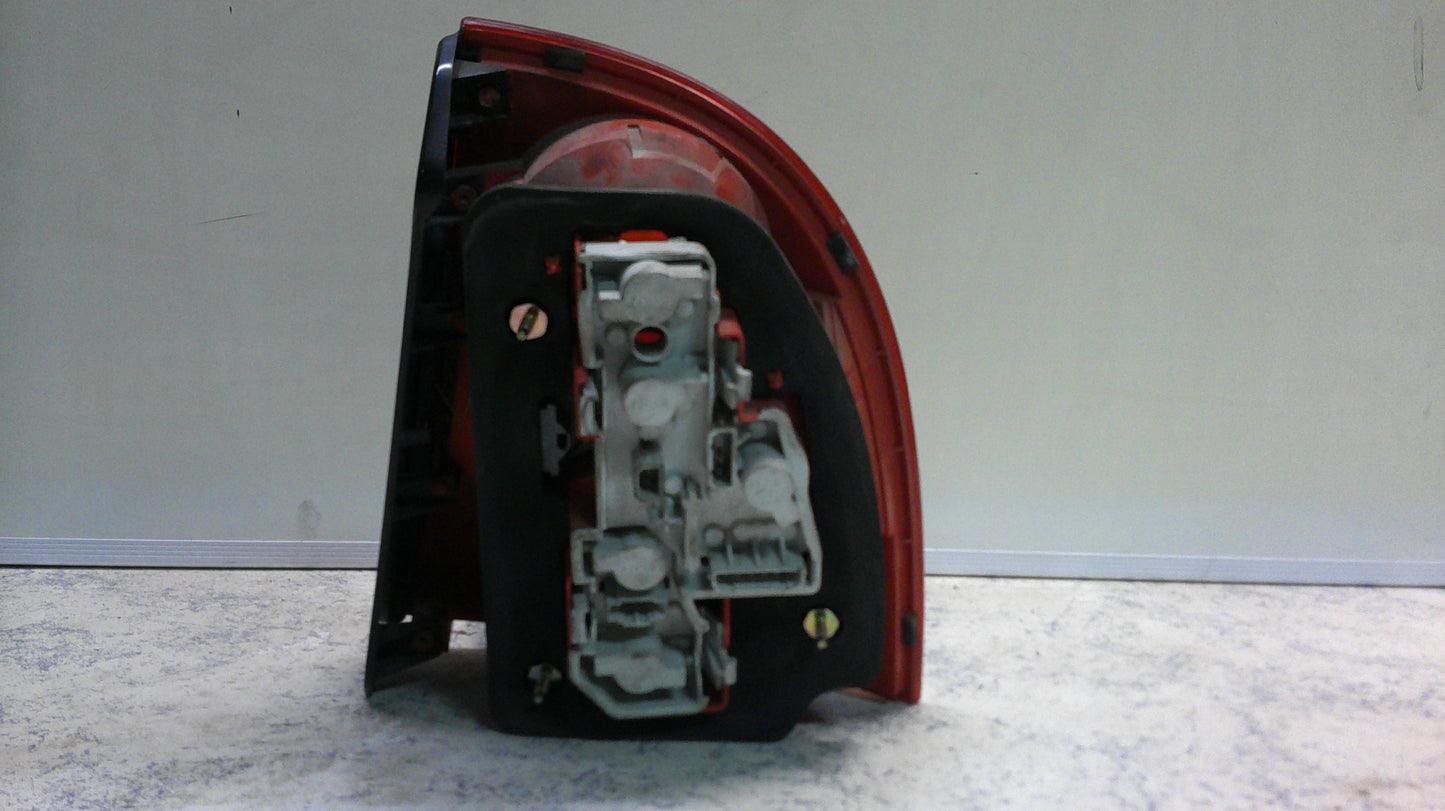 Rücklicht VW Passat 3BG Limousine Links