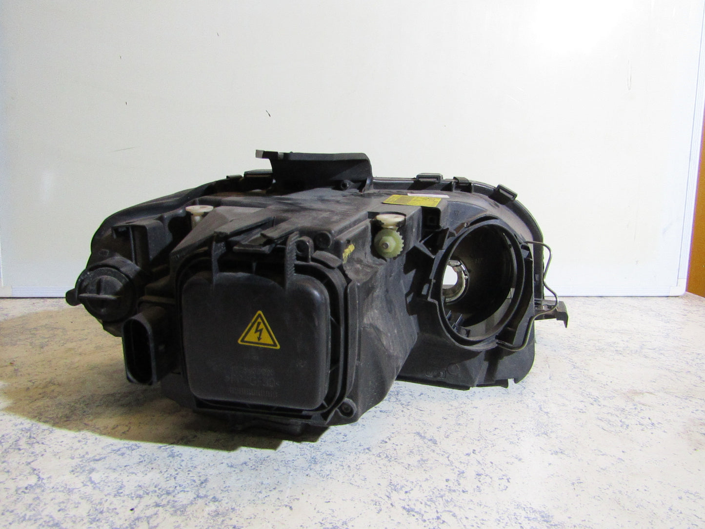 Scheinwerfer Xenon Audi A3 8P Links 8P0941003D