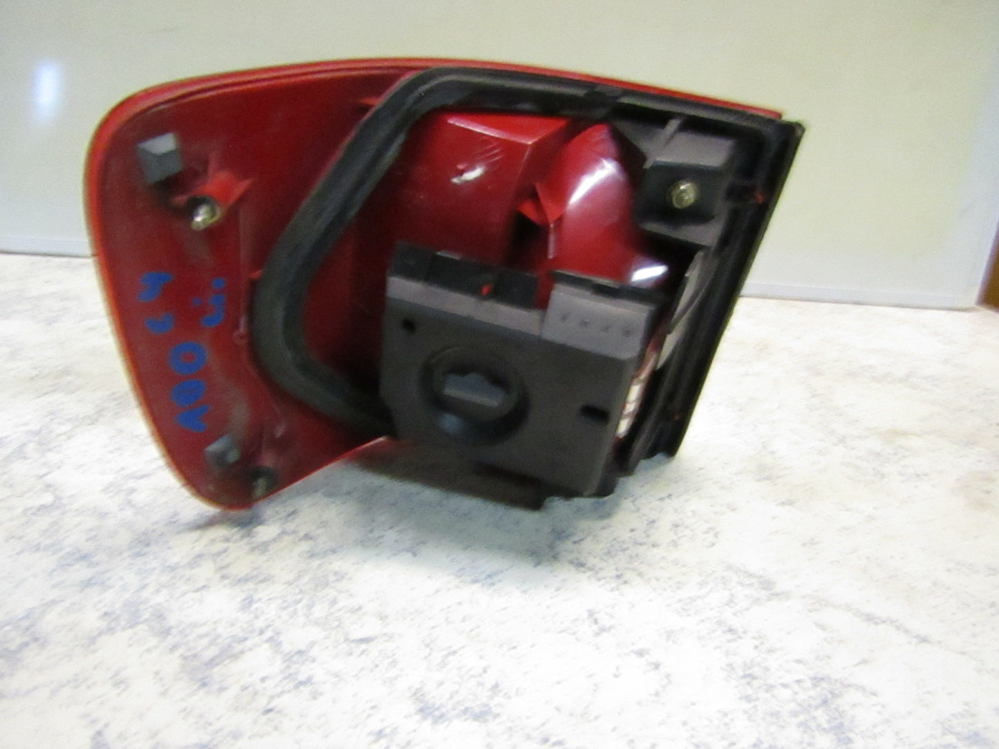 Rücklicht Audi 100 C4 Limousine Links