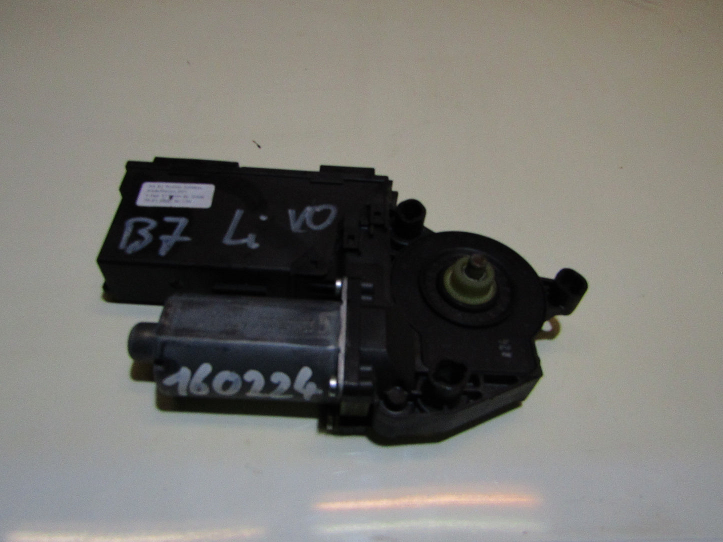 Fensterheber Motor Audi A4/S4 B7 Links vorne Bj 2004-2008 8E1959801H