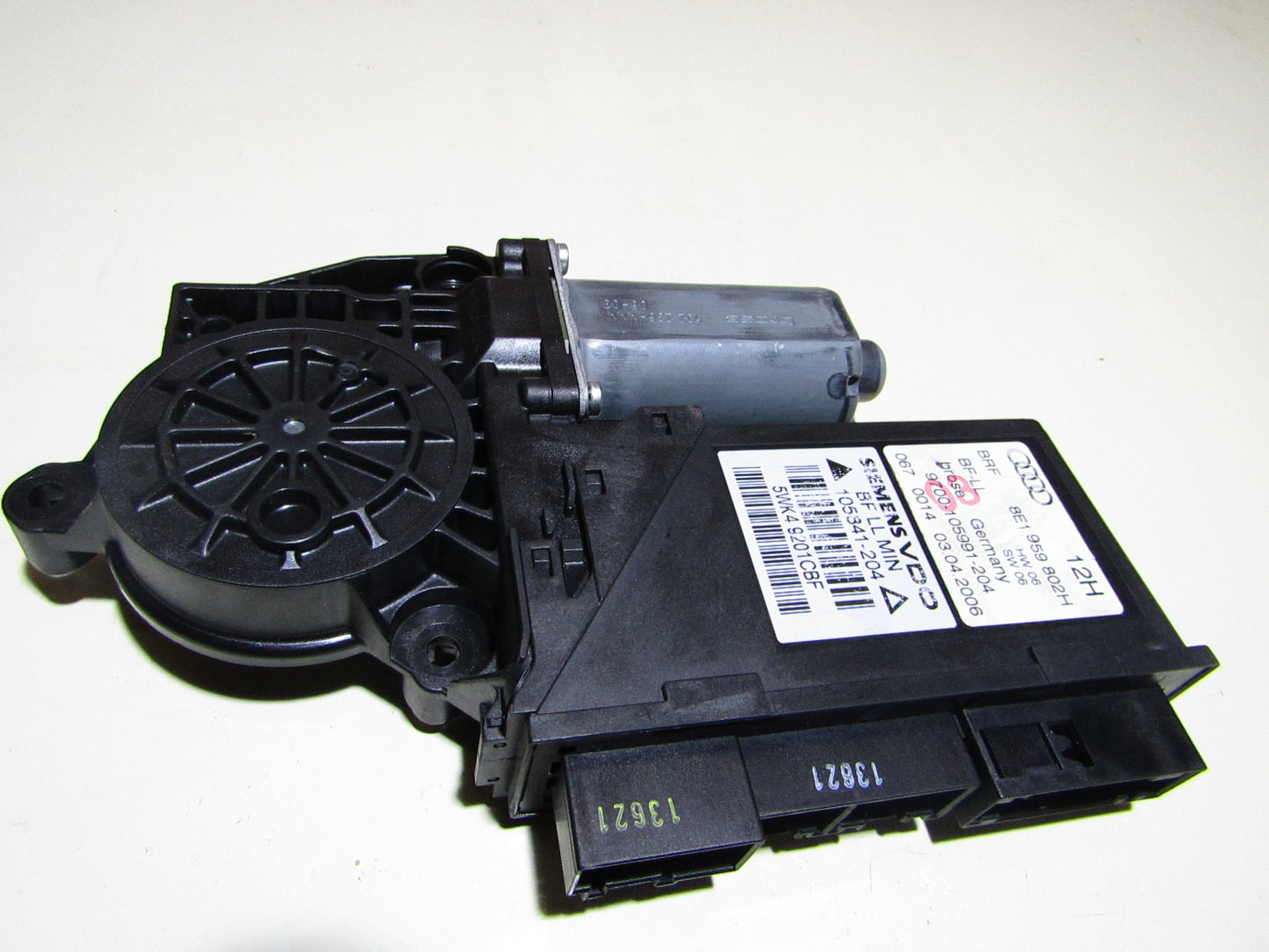 Fensterheber Motor Audi A4/S4 B7 Bj 2004-2008 Rechts vorne