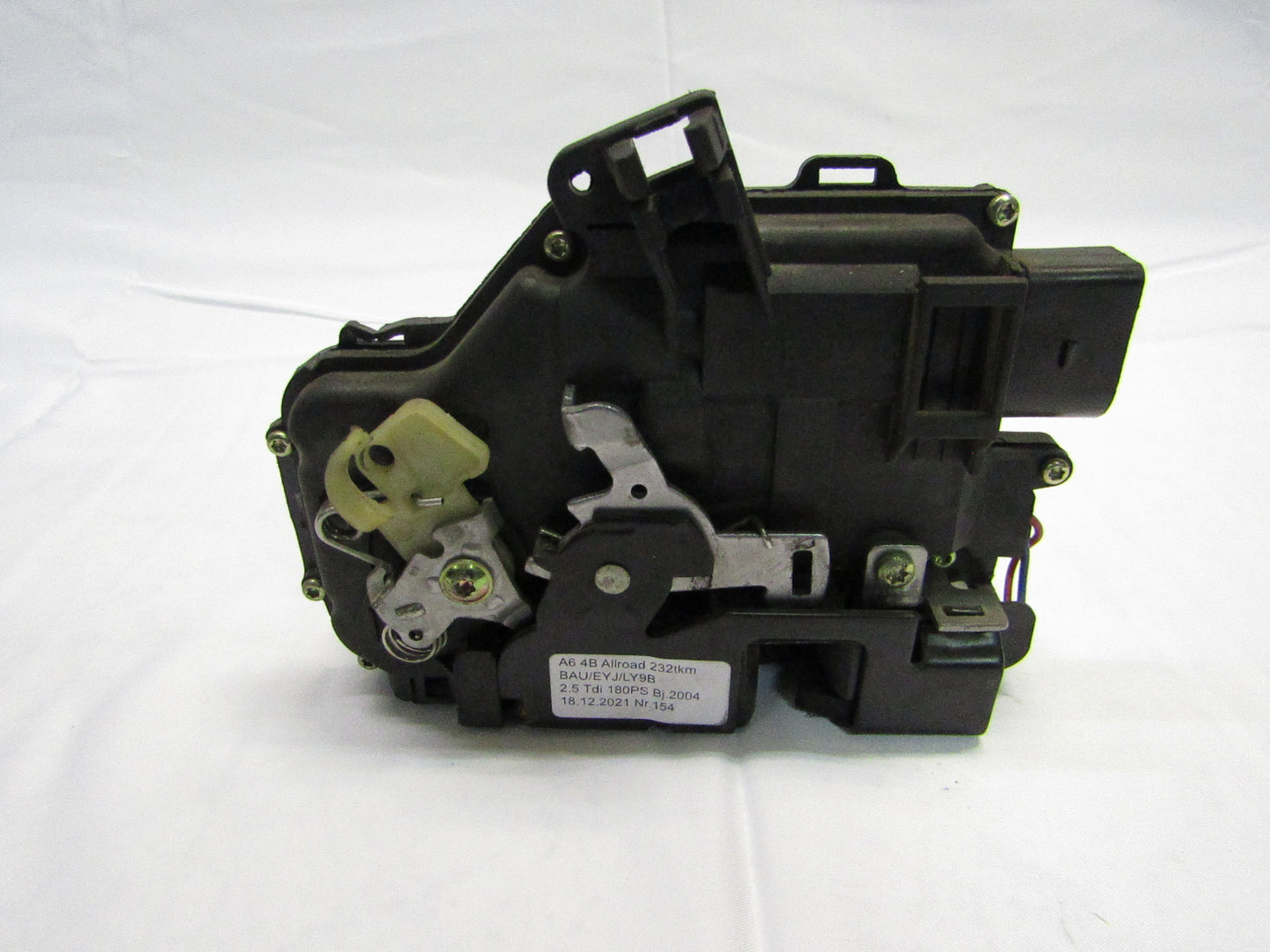 Türschloss Audi A6/S4 4B/C5 Allroad Bj.1997-2005 Links vorne 4b1837015b