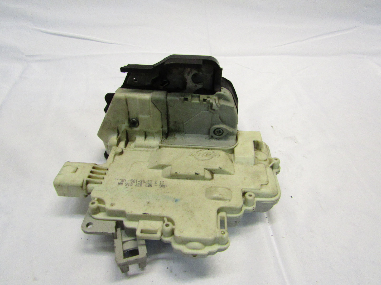 Türschloss Audi A4/S4 B7 Bj 2004-2008 Rechts vorne 8E1837016AA