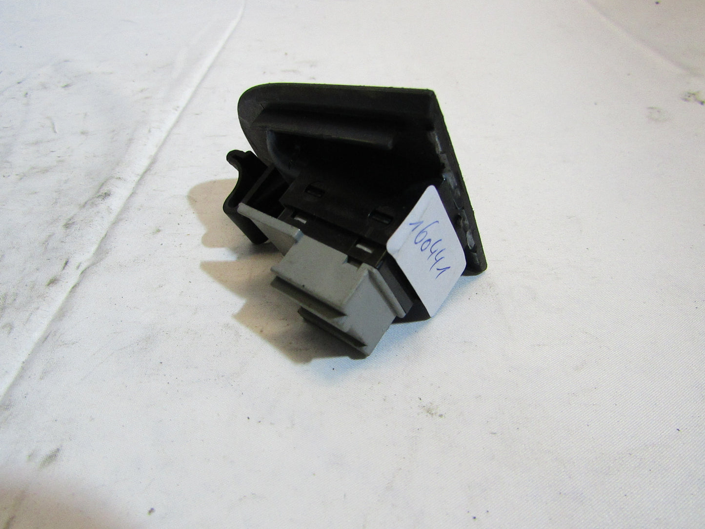 Fensterheberschalter Rechts hinten Audi A6/S5 4B/C5 Allroad Bj 1997-2005 4B0959522