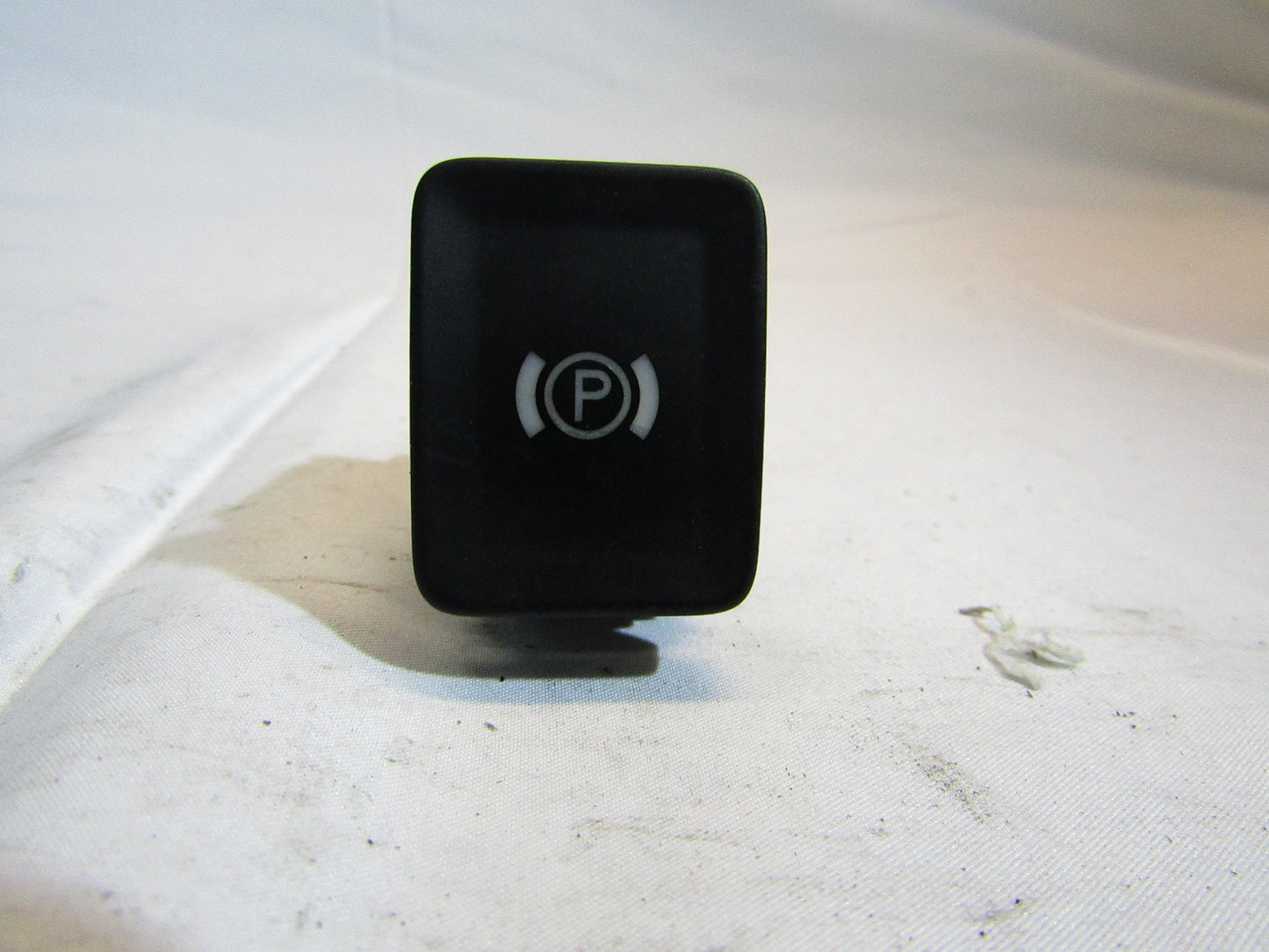 Schalter Feststellbremse-Handbremse VW Passat 3C Bj 2005-2010 3C0927225A