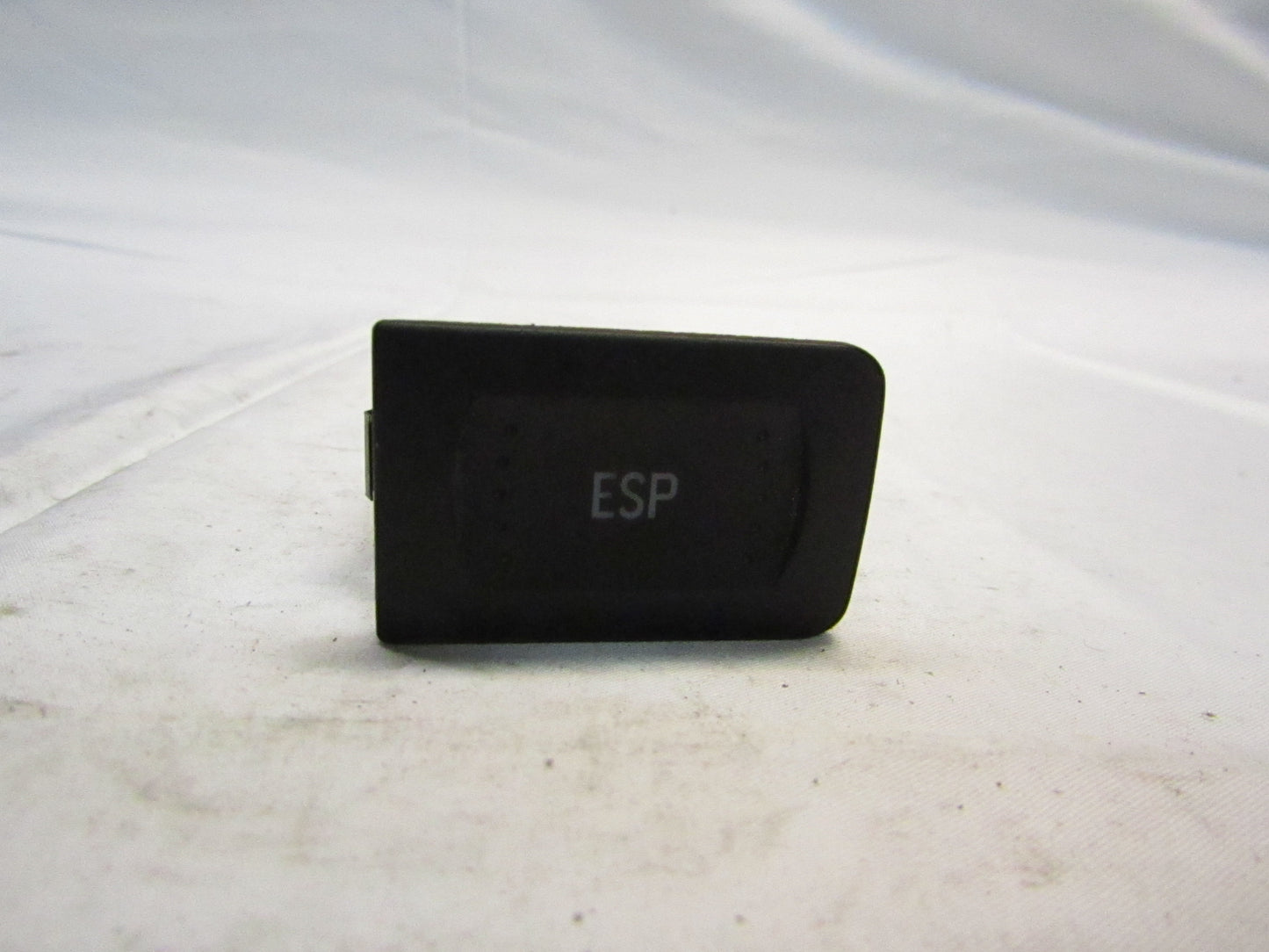 ESP Schalter VW Golf 4/Bora Bj 1997-2008 1J0953134A