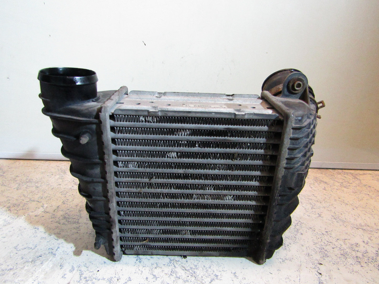Ladeluftkühler VW Golf 4/ Bora Bj 1997-2008 1.9 TDI AUY 1J0145803F