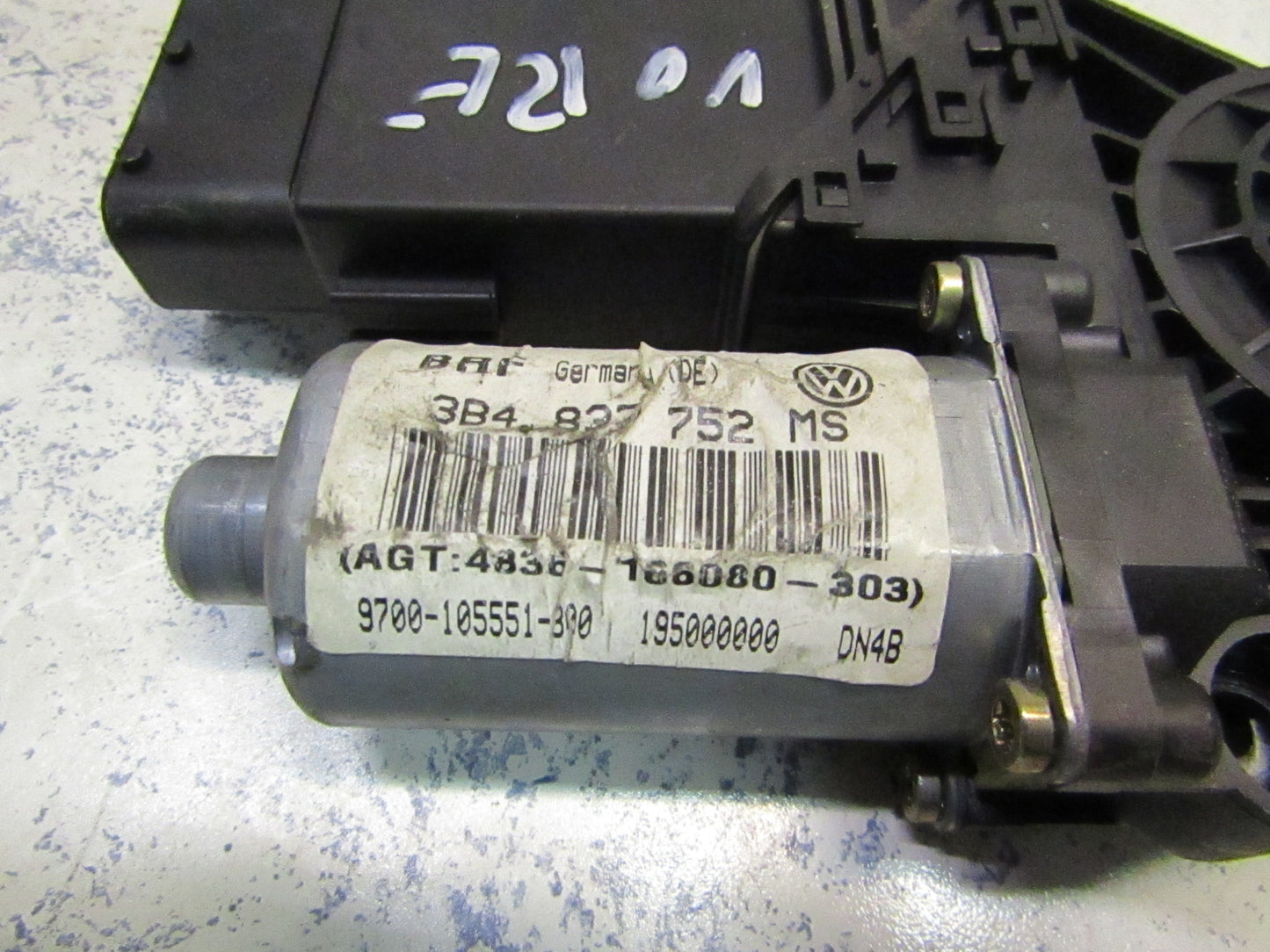 Fensterhebermotor 3B4837752MS