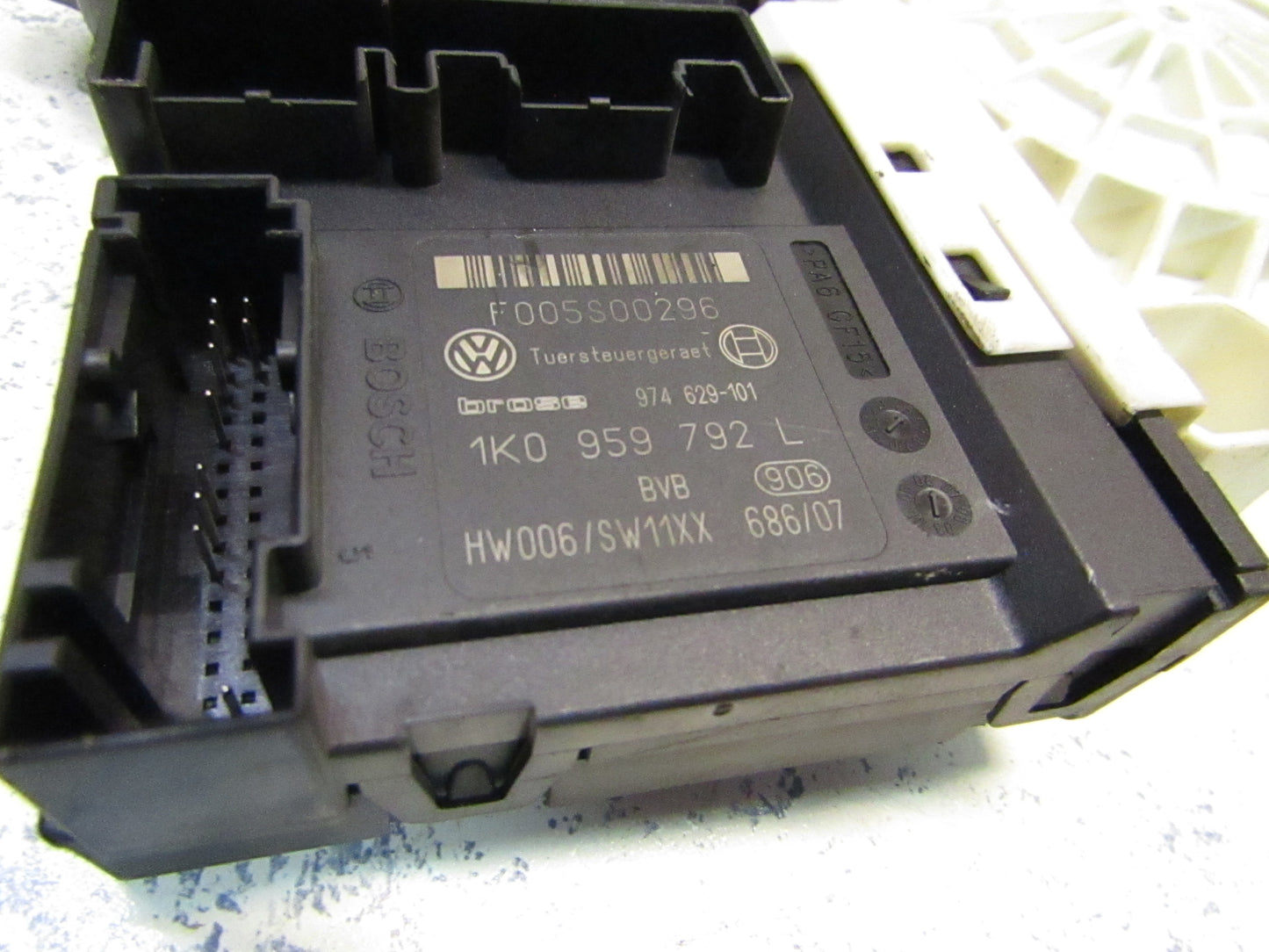 Fensterhebermotor 1K0959792L