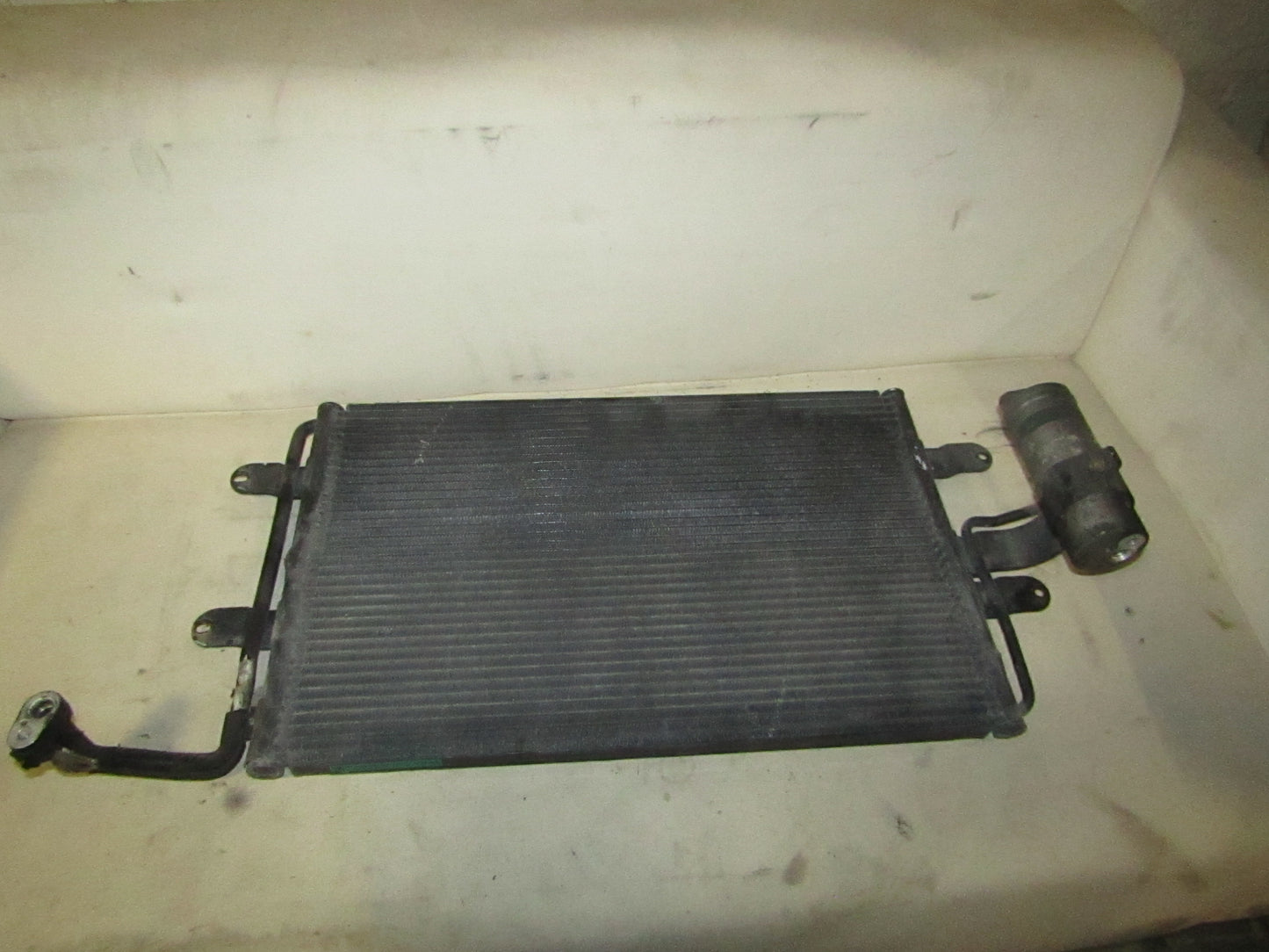 Klimakühler 1J0820413N