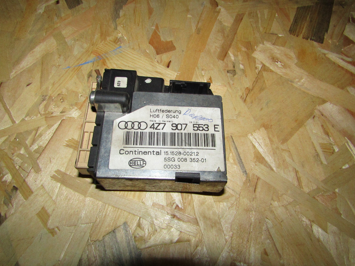 Steuergerät Luftfahrwerk 4Z7907553E