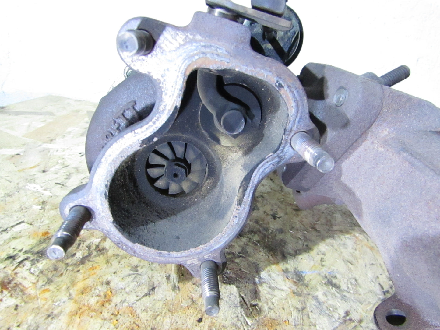 Turbolader 028145702
