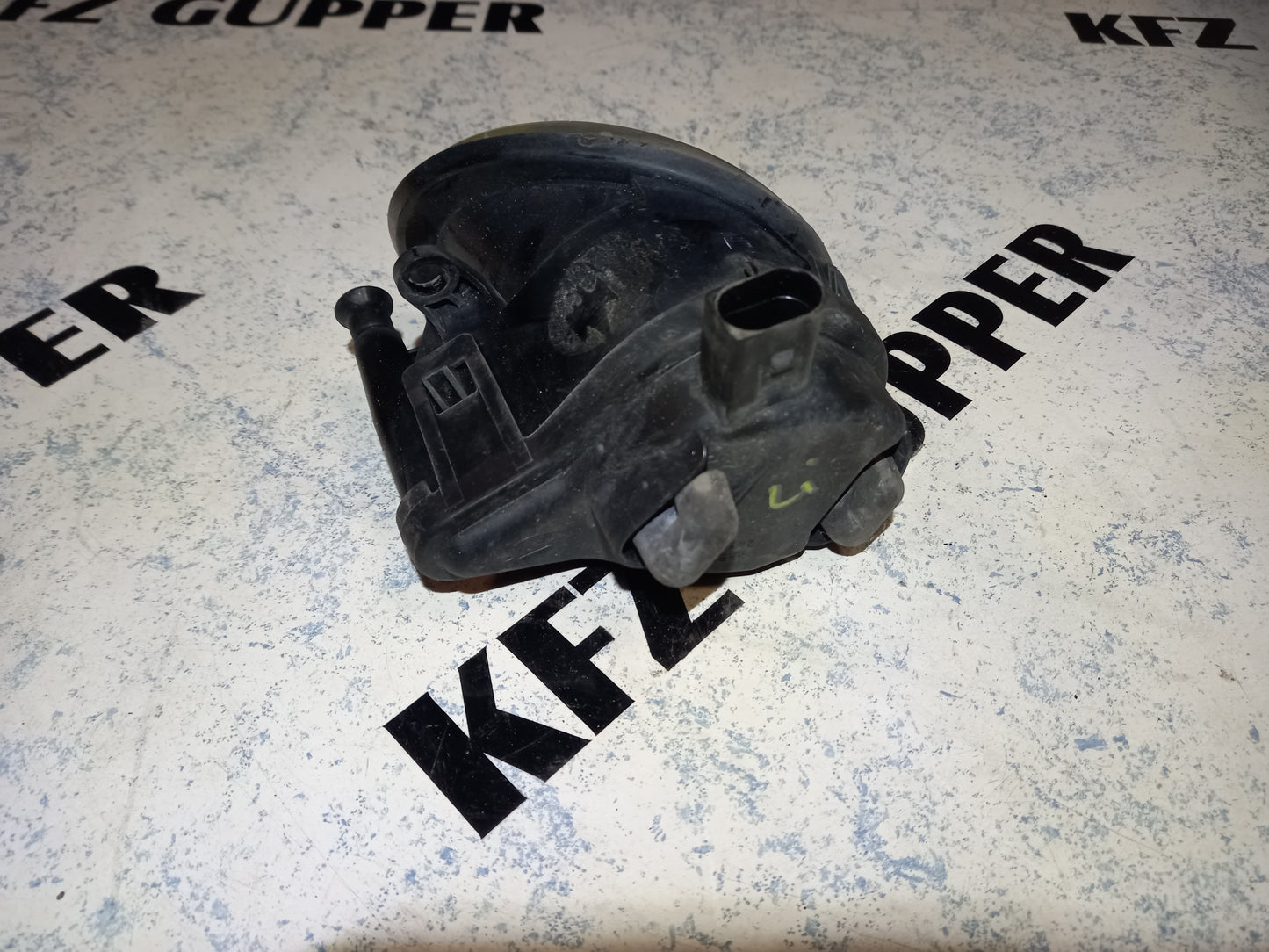 Nebelscheinwerfer   Links Fahrerseite  Audi A3 8P Bj 2003-2013